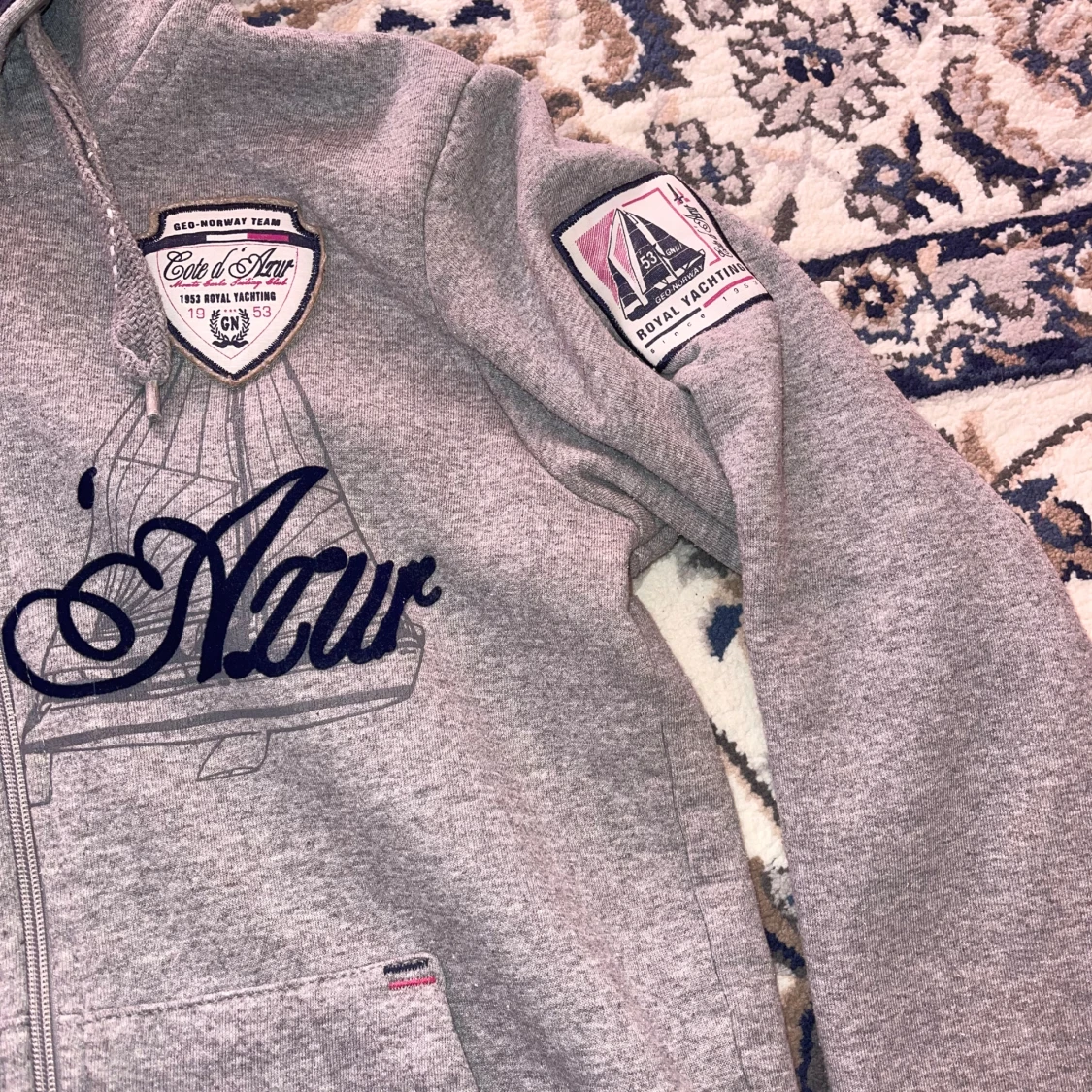 Grå hoodie Geographical Norway - 2