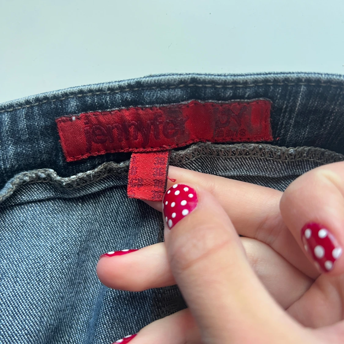 bootcut jeans med hög midja - 4