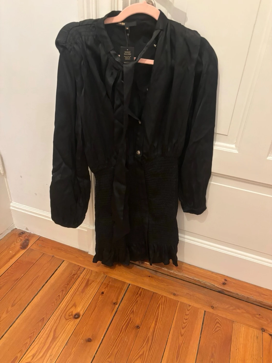 Svart kortklänning från Maje