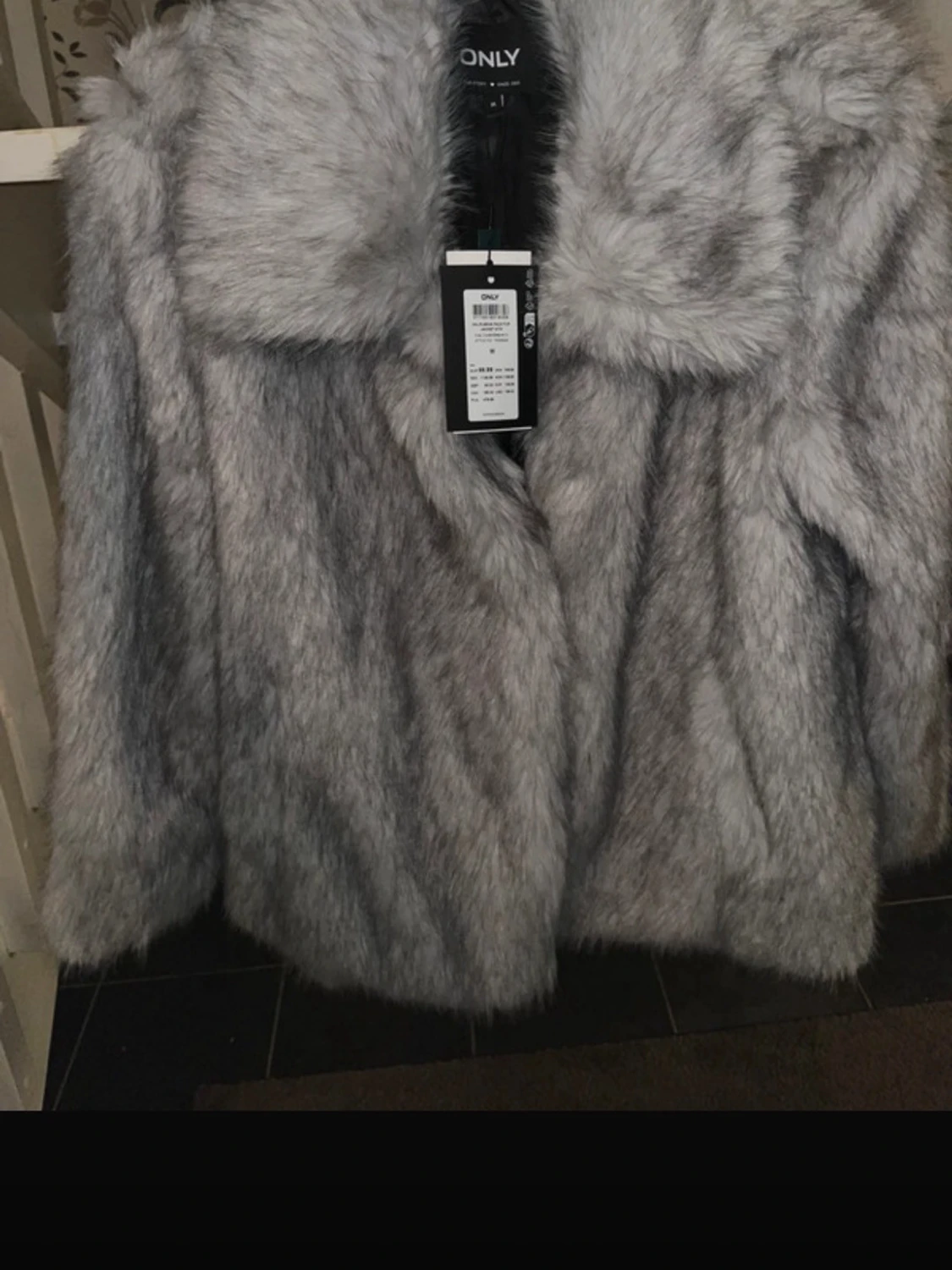 Grå pälsjacka från ONLY, stl M - 1