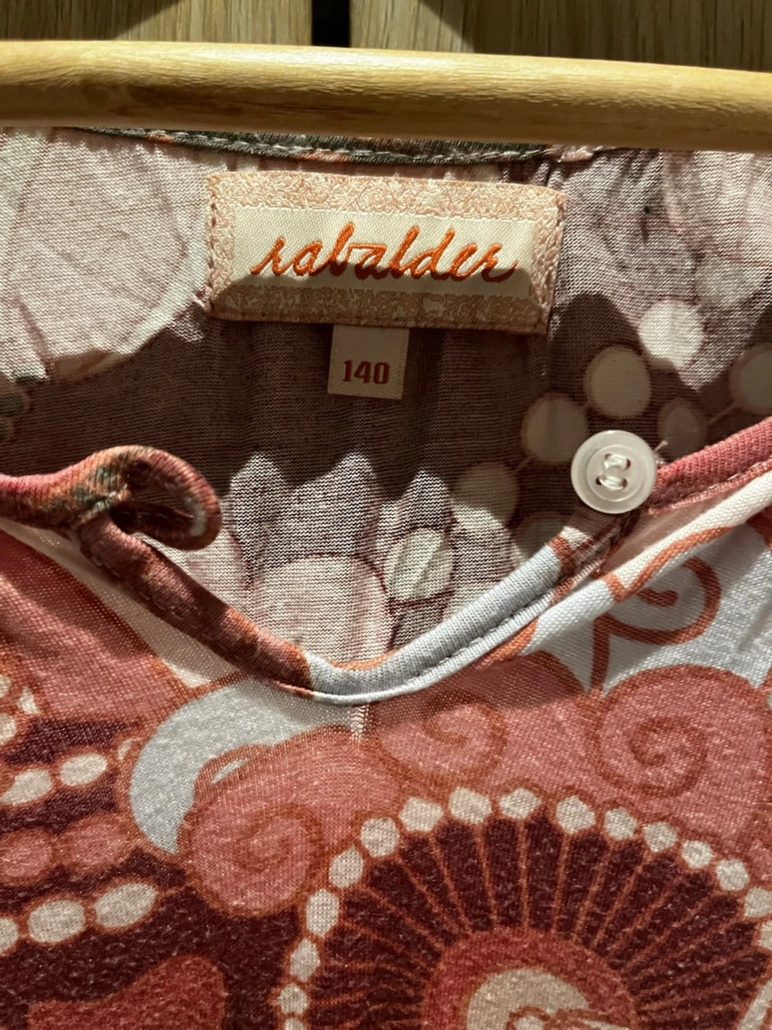 Blommig topp från Rabaldur - 1