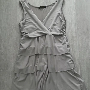 Serena vanderwoodson klänning - Xoxo