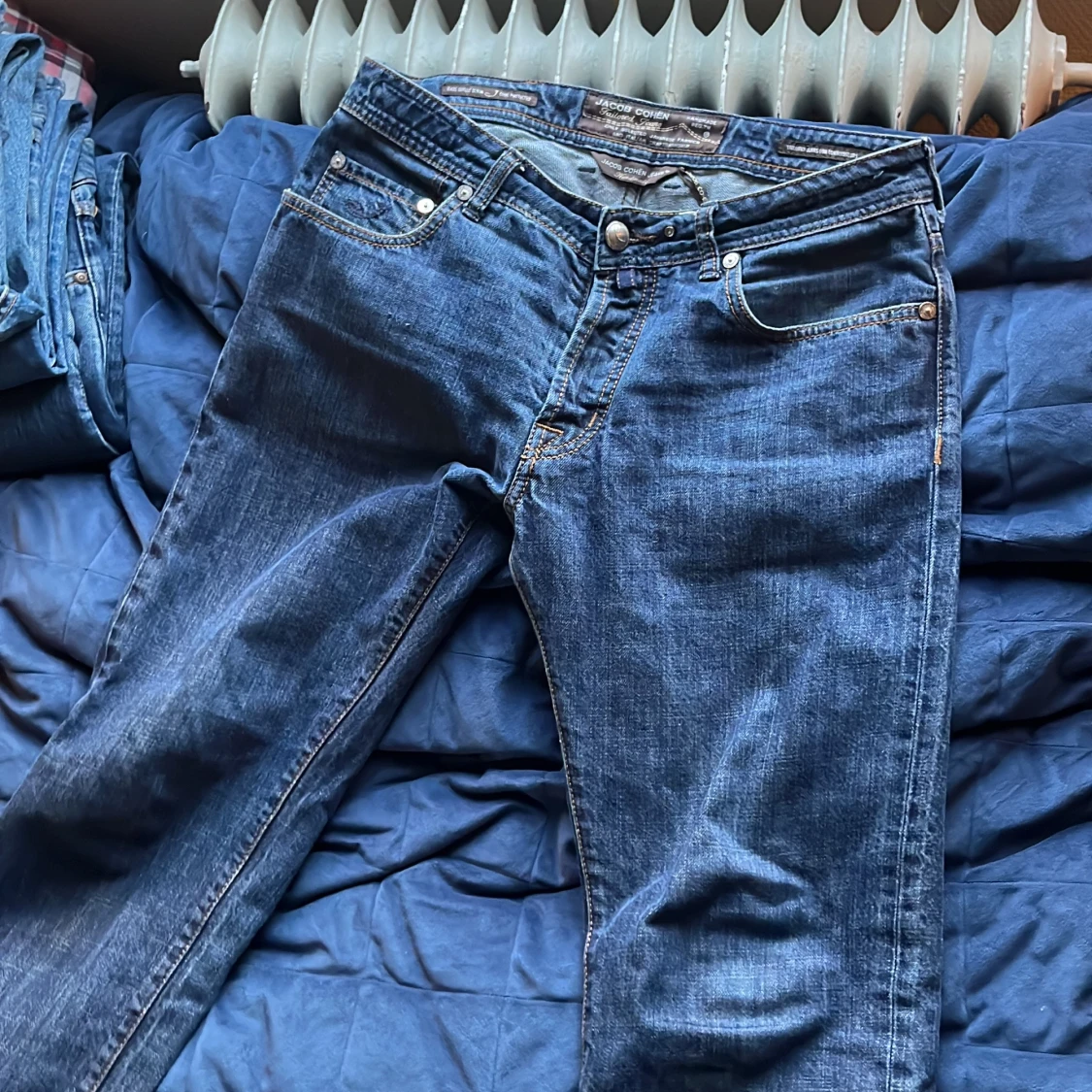 Blå jeans från Jacob Cohen, storlek 34