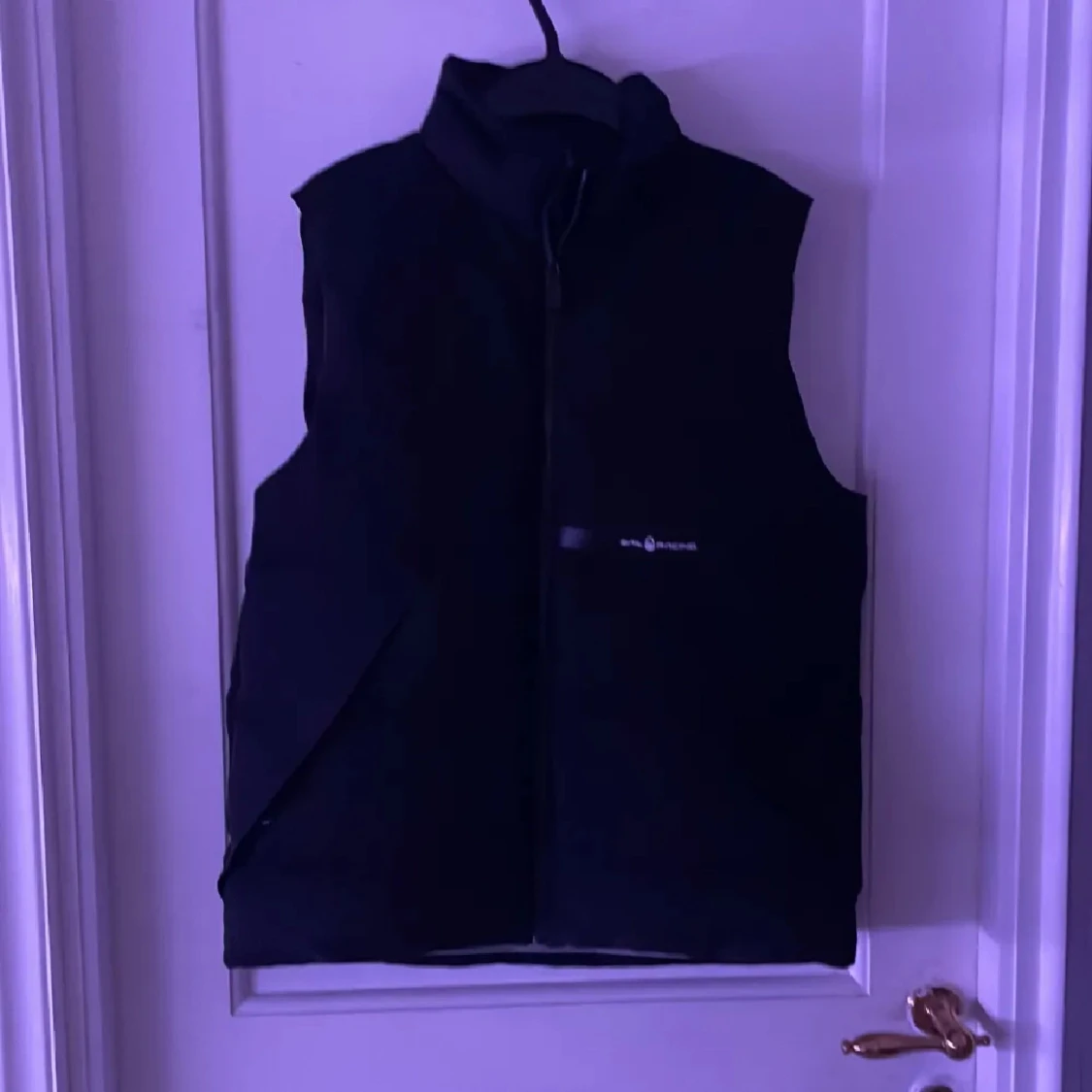 Svart dunväst från SAIL RACING - 3