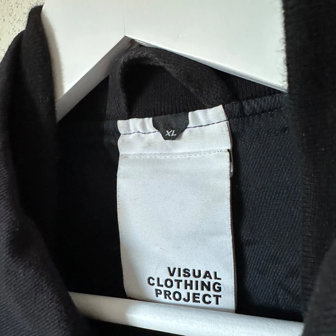 Svart jacka från Visual Clothing Project XL - 2