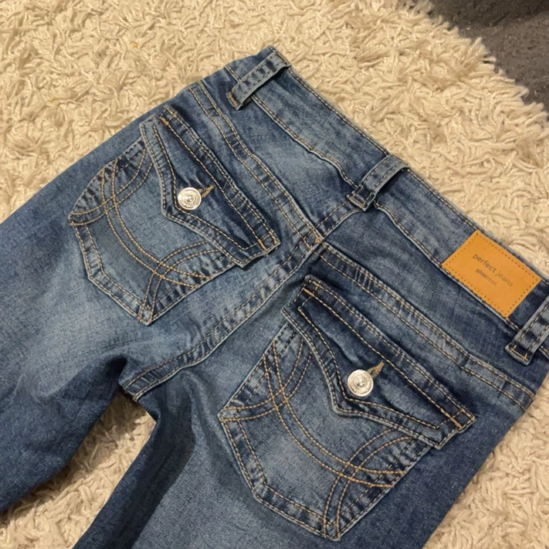 Gina lågmidjade jeans  - 2