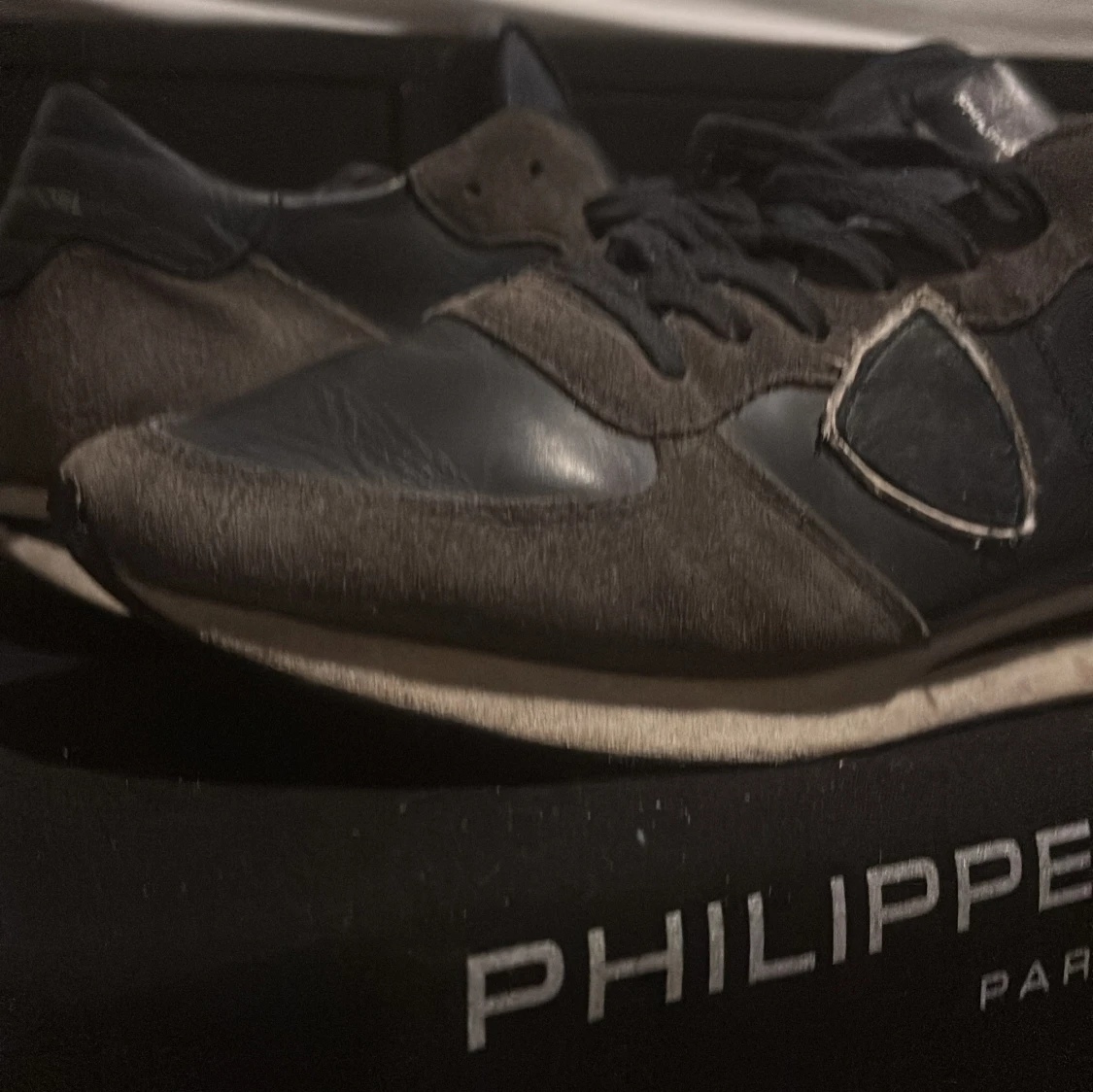 Philippe Model mörkblå sneakers i mocka - 2