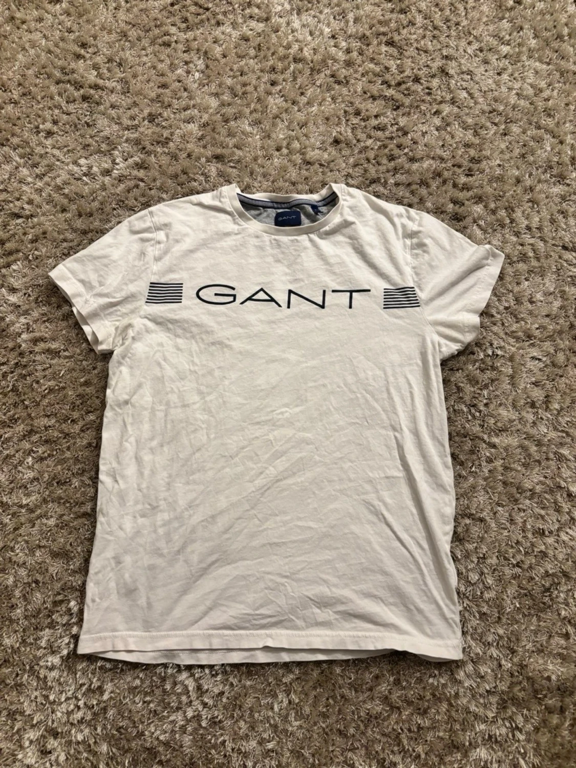 Vit GANT t-shirt med logga