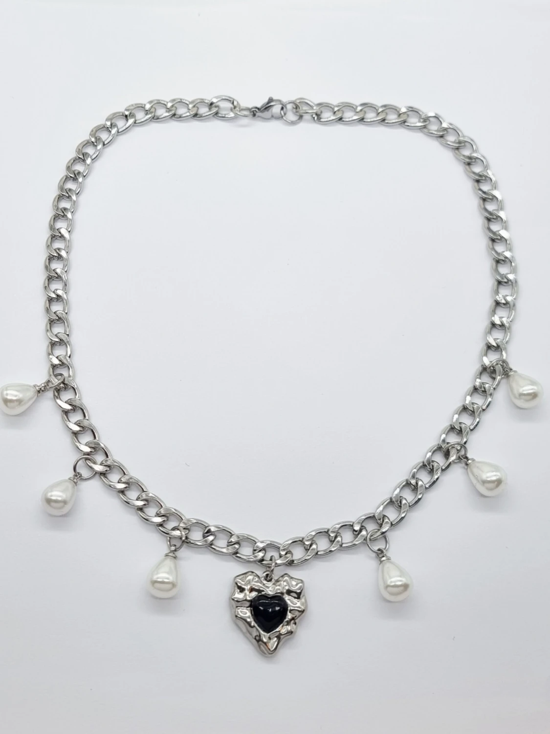 Stilfullt halsband med hjärta  - 3