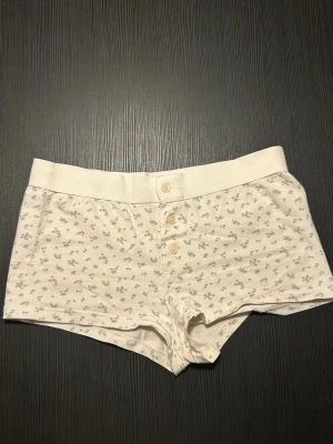 Brandy Melville Boyshorts - Använda men fint skick!