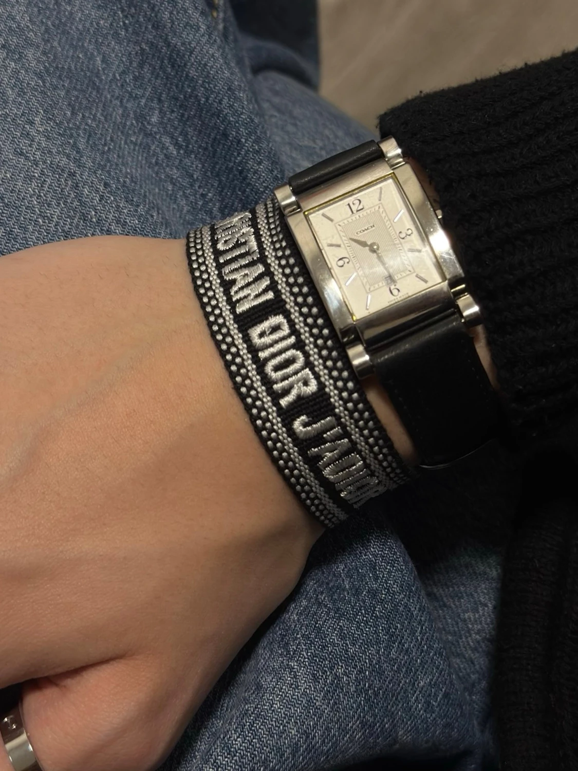 Svart broderat armband Dior