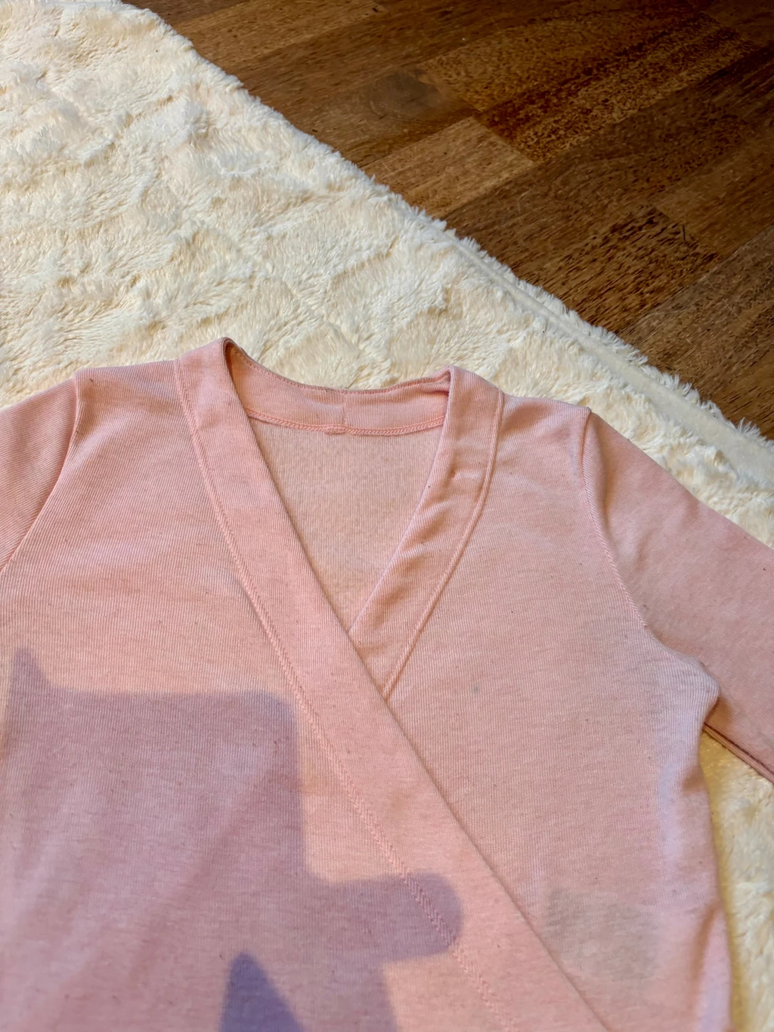 Ljusrosa omlottopp från Decathlon - 3