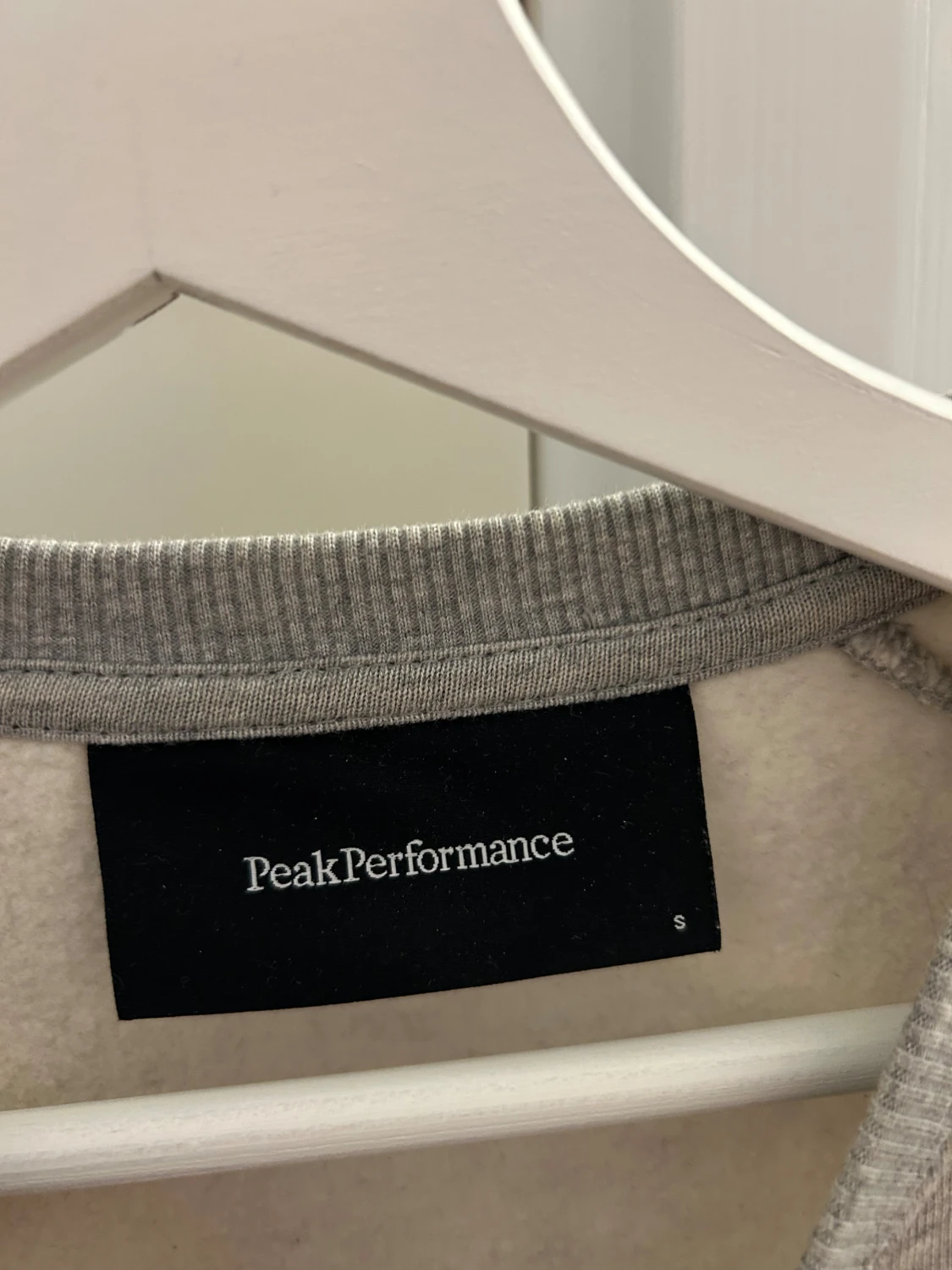 Grå sweatshirt Peak Performance S - 3