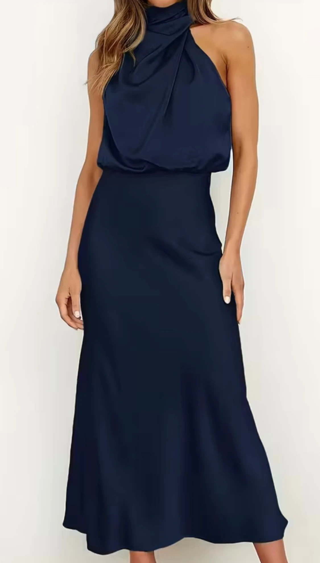 Klädpaket klänningar - Helt nya - 4