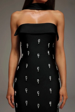 Bella Barnett klänning - Endast använd i några timmar, köpt för ca 1800 kr med frakt. Strl S.