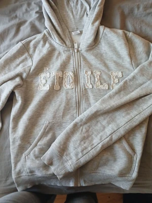 Zip up hoodie💕 - Nästan helt ny använd fåtal gånger 💕