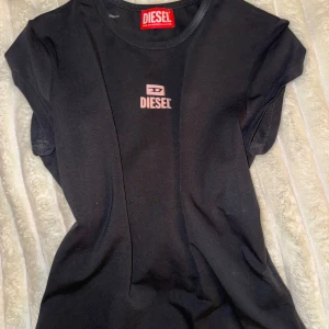diesel tröja - använd 3-4 gånger💖 äkta💯❤️