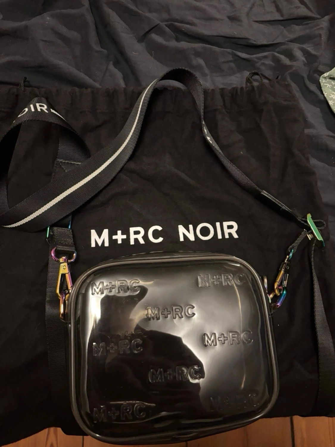 Svart axelväska från M+RC Noir - 1