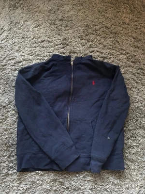 Ralph lauren zip hoodie - Vet inte storleken men ungefär 155