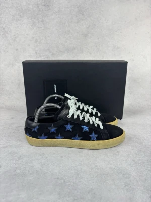 Saint Laurent court classic sneakers - –  Condition: 8,5/10  –  What is included: Only the sneakers  –  Retail price: 700 euro