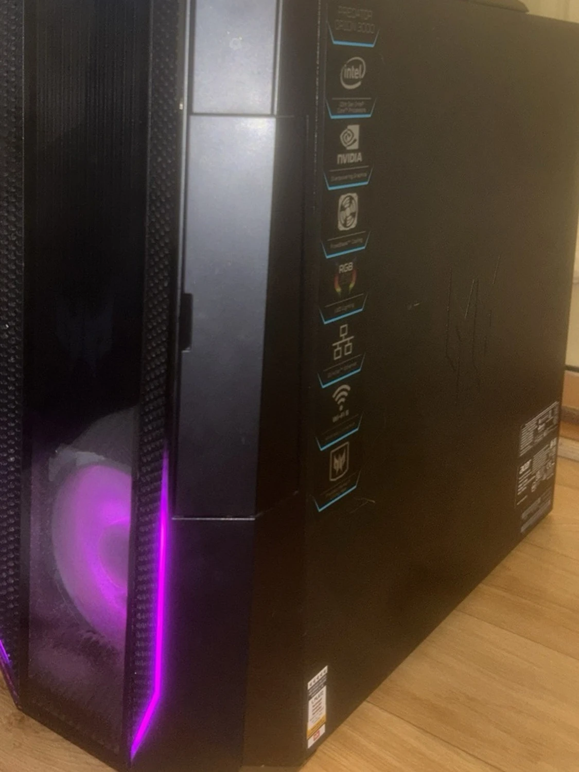 Acer Predator Orion 3000 - 1