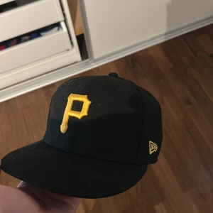 New Era keps - New era keps i bra skick. Använd fåtal gånger