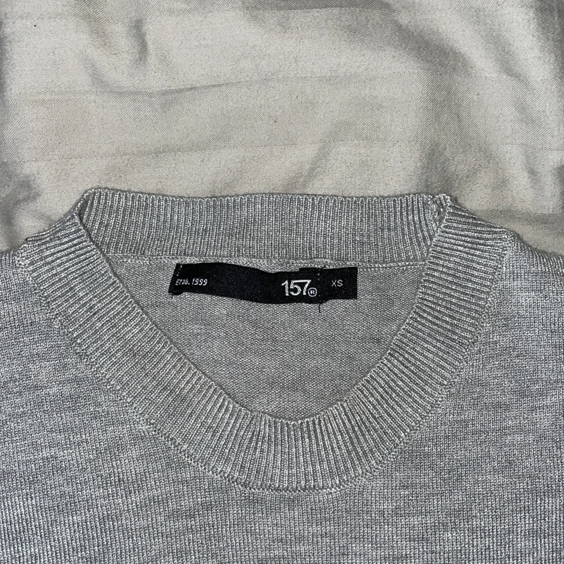 Grå tröja från Lager 157  - 2
