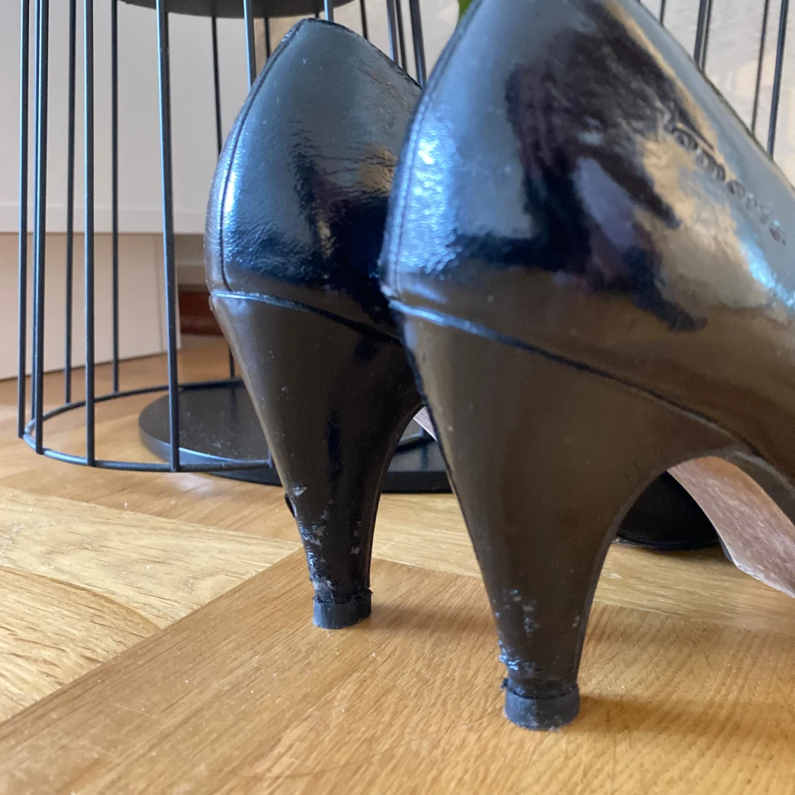 Svarta pumps från Tamaris, storlek 36 - 3