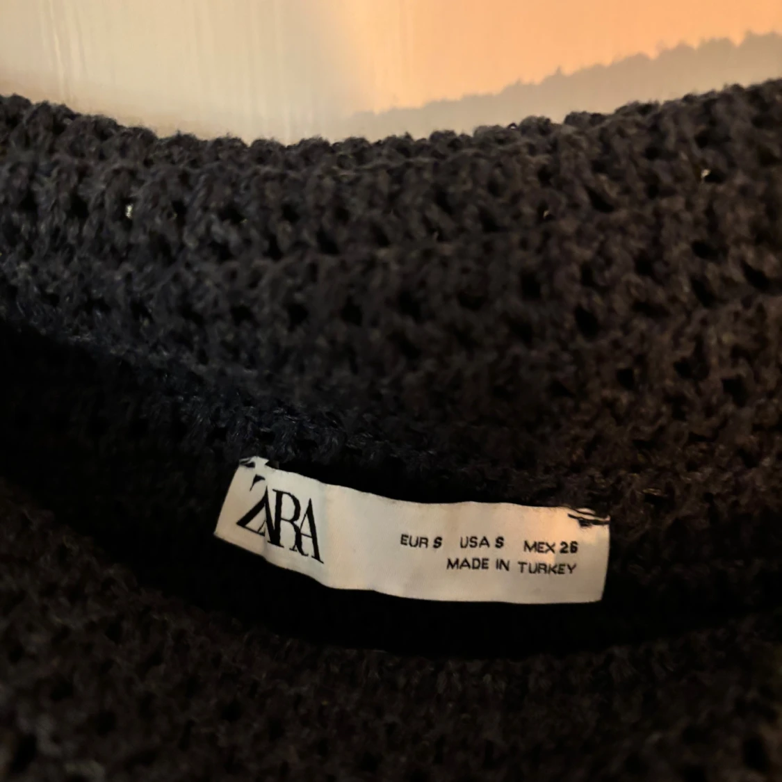 Mörkblå stickad offshoulder tröja Zara - 3