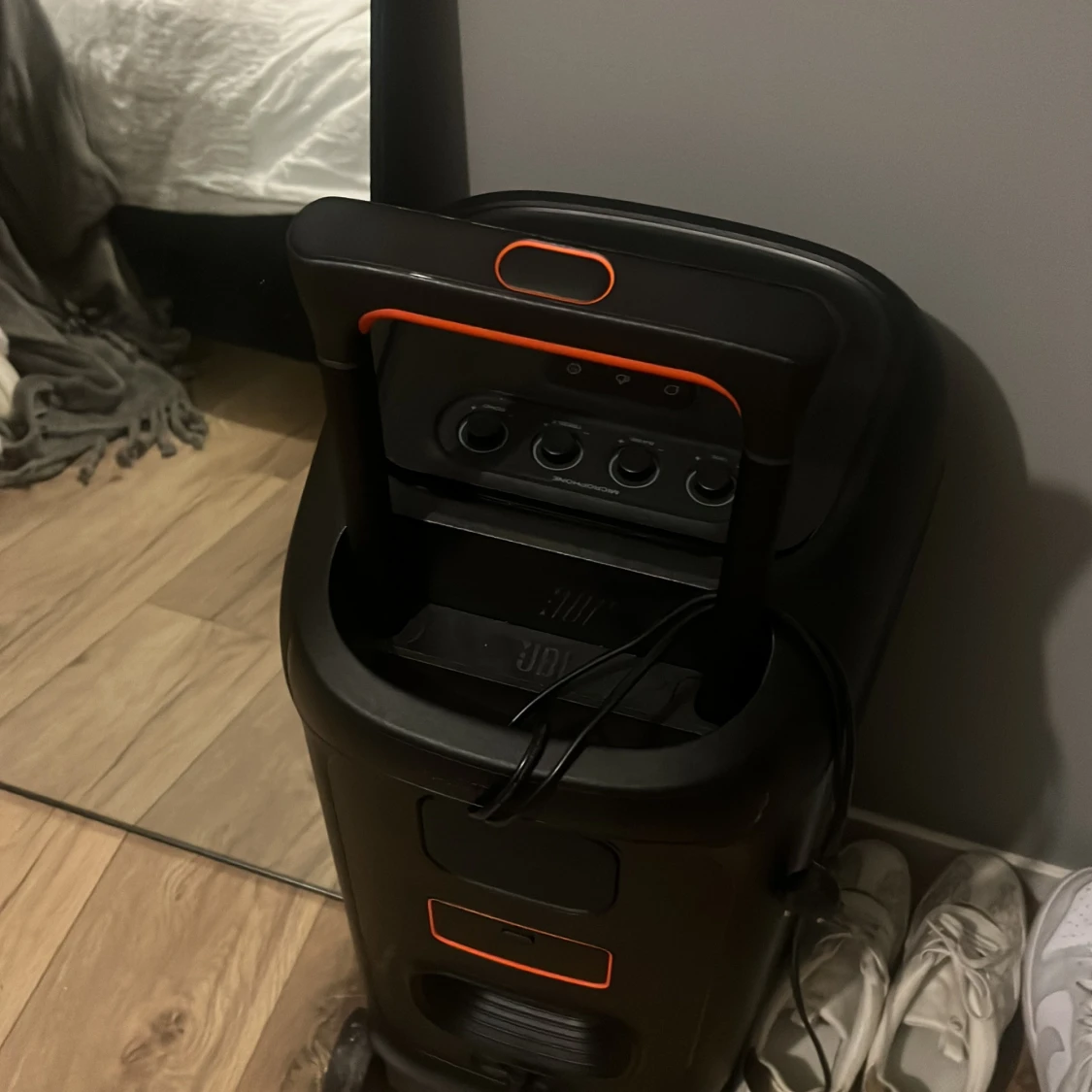 JBL PartyBox 320 - 1