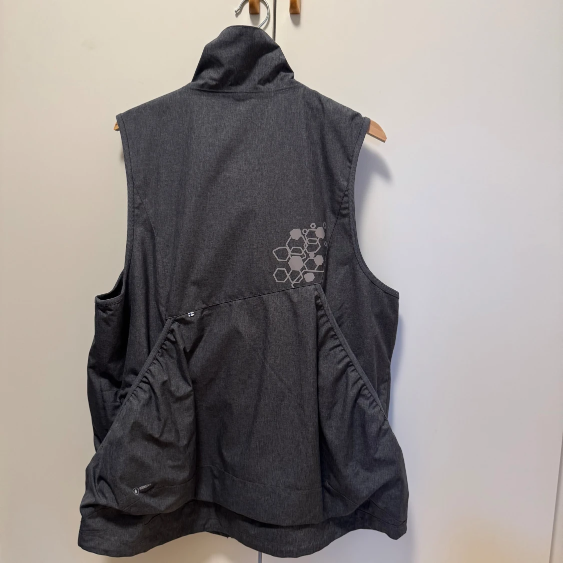 Grå hundträningsväst från Hurtta ECO  - 1