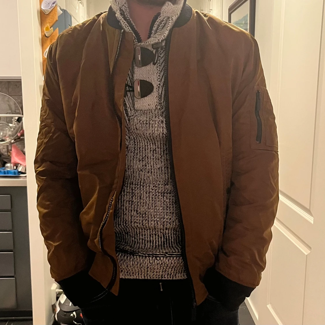 Brun bomberjacka från Calvin Klein