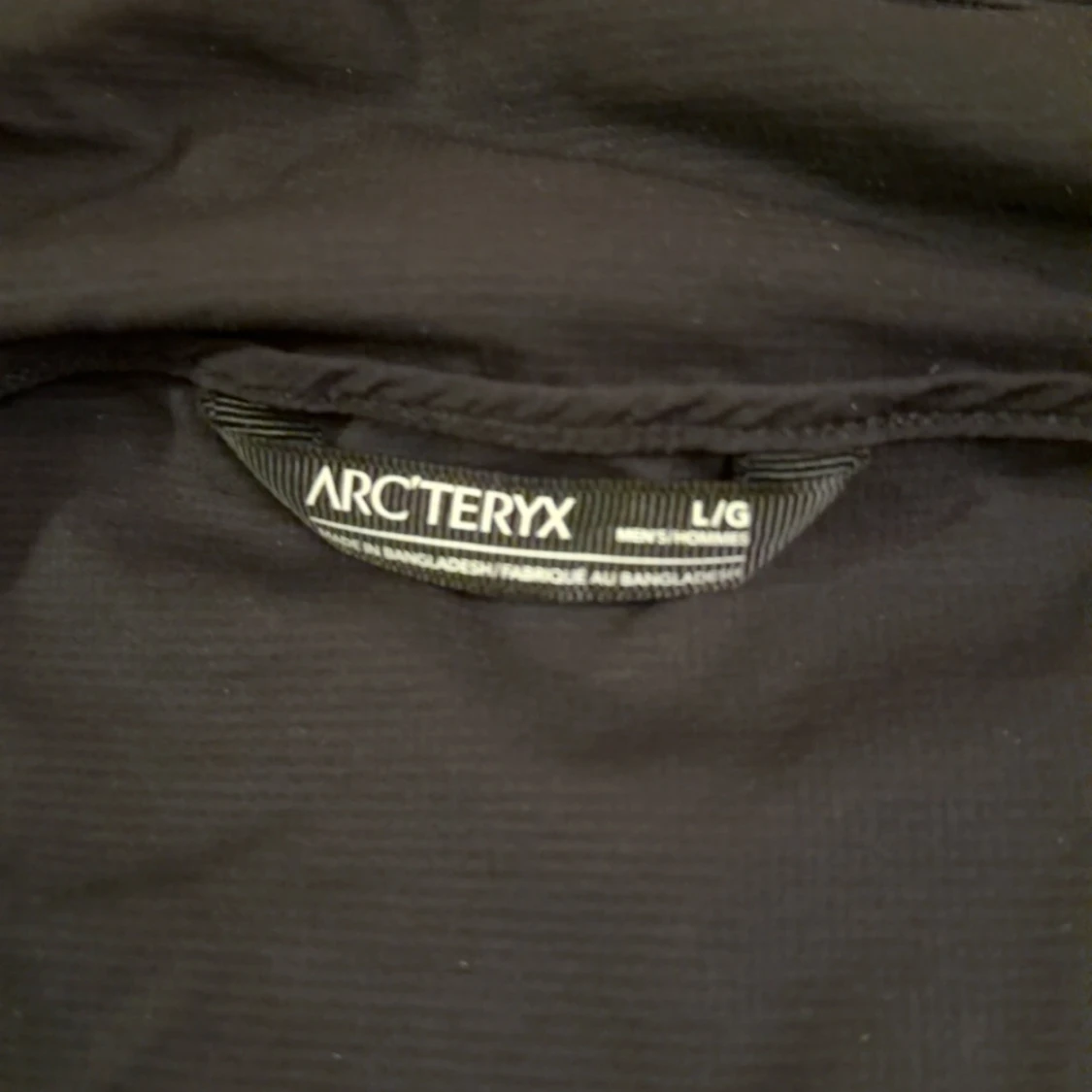 Svart vindjacka från Arc'teryx L - 1