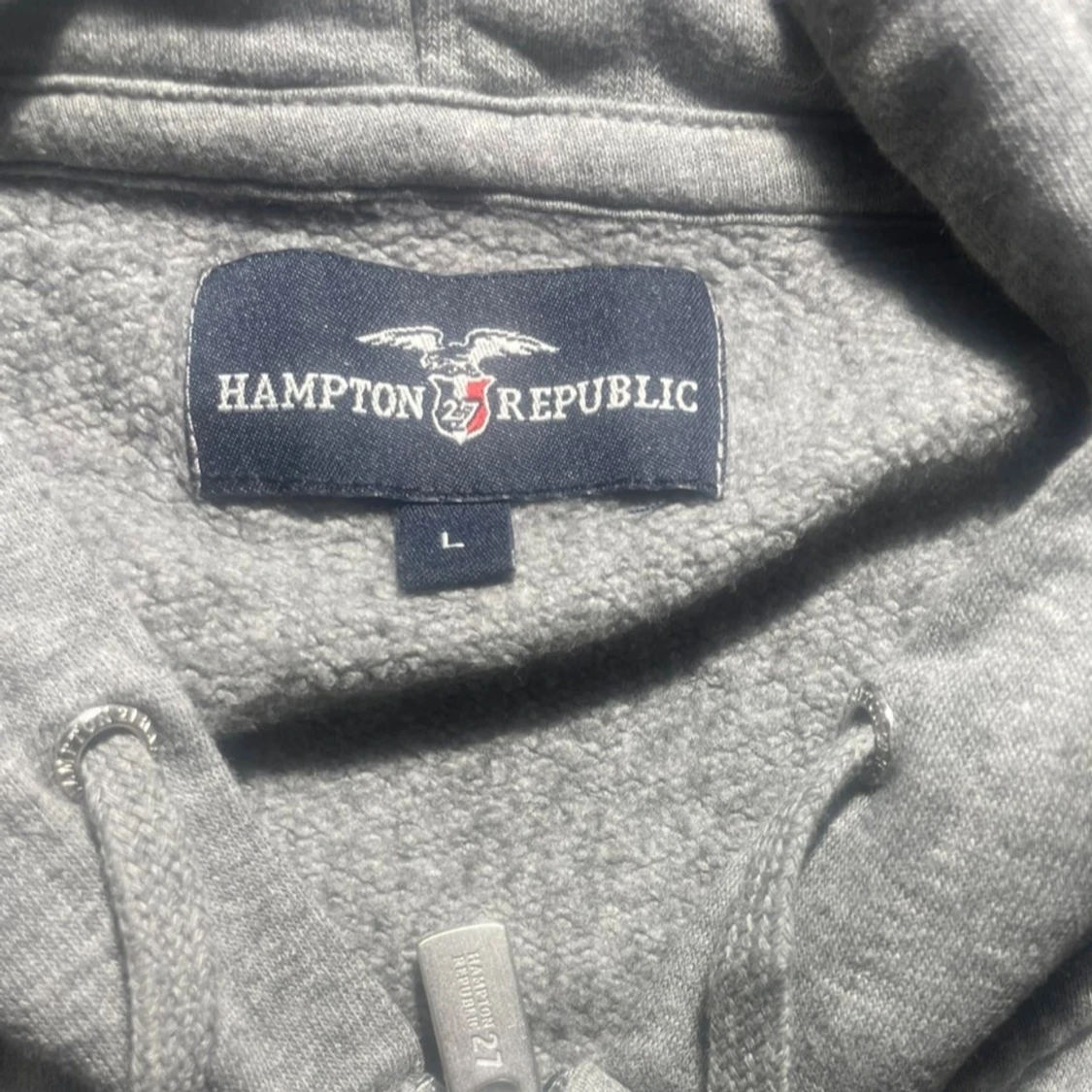 Grå ziphoodie från Hampton Republic L - 2
