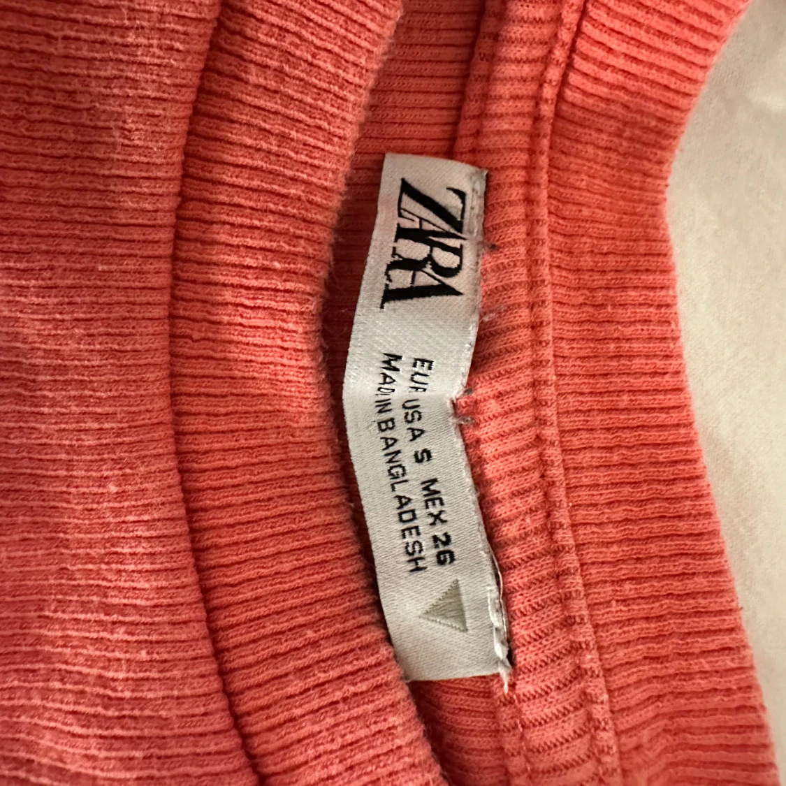 Rosa volangtopp från Zara - 2