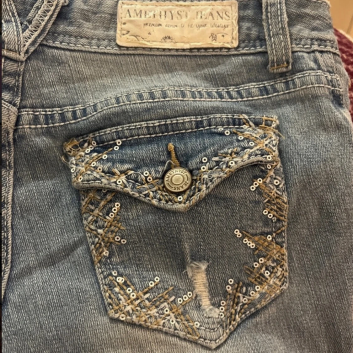 Blå bootcut jeans från Amethyst - 2