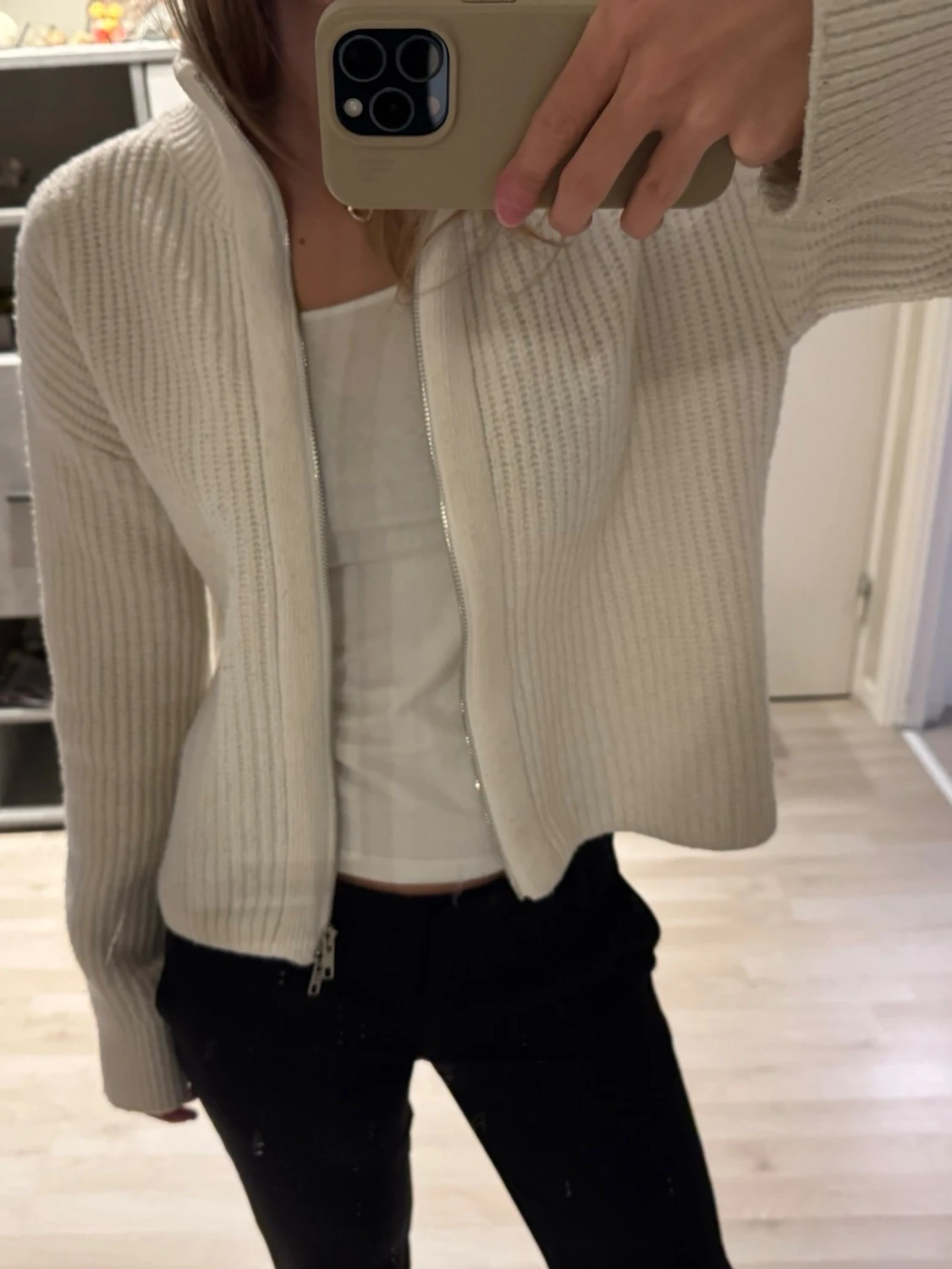 Vit helzip kofta från Bik Bok - 2