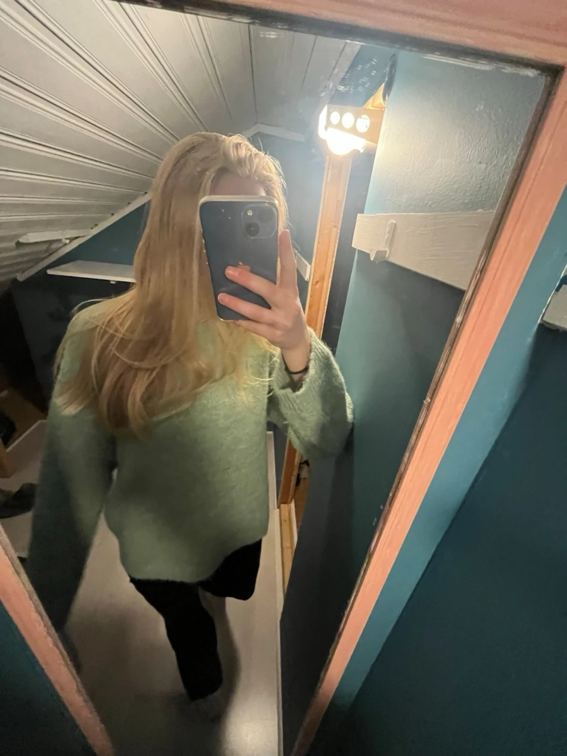 Snygg stickad tröja!! - 1