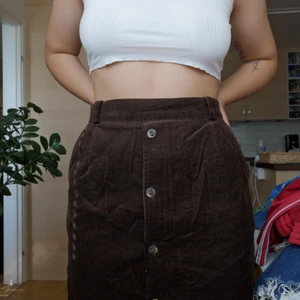 Manchester kjol - Brun jättefin maxikjol i manchestertyg köpt second hand. <3