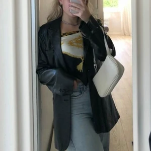 Skinnjacka - Oversized 