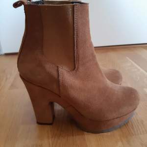 Ankle length boots