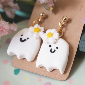 Halloween ghost 👻 earrings  - Earrings made of polymer clay- light weight- colorful 