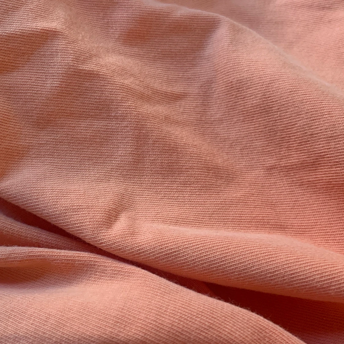 Söt v-ringad topp från Peak Preformance - 90