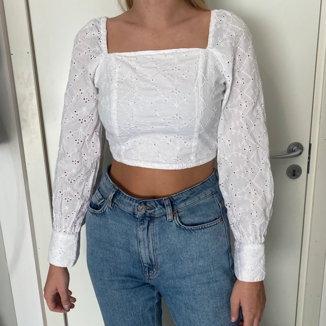 Vit spets topp från BikBok