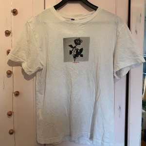 Oversized t-shirt - Oversized t-shirt från h&m. Storlek M. 