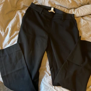 Kostymbyxor  - Från hm strl 36 med fickor 