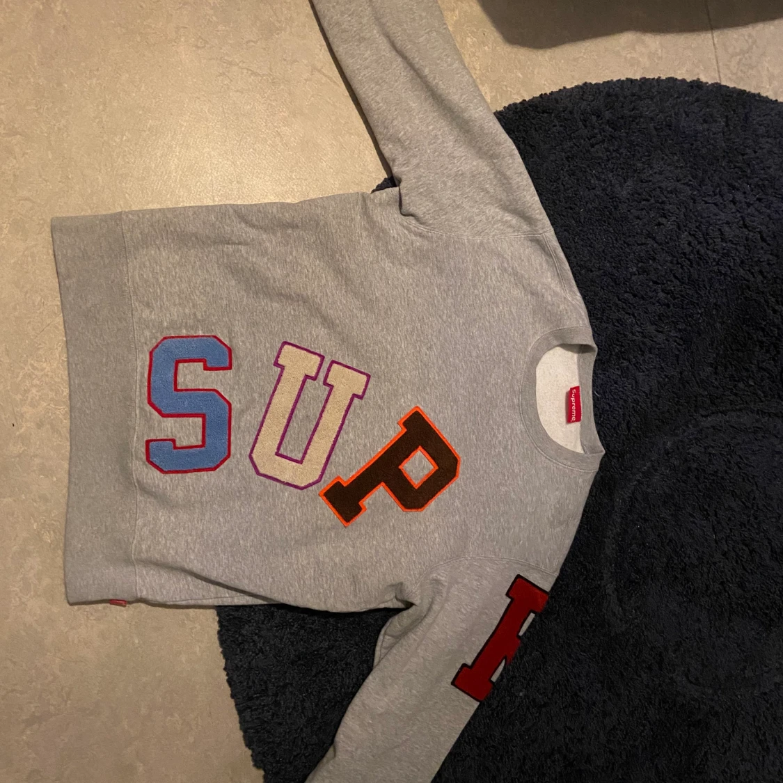 Supreme Crewneck