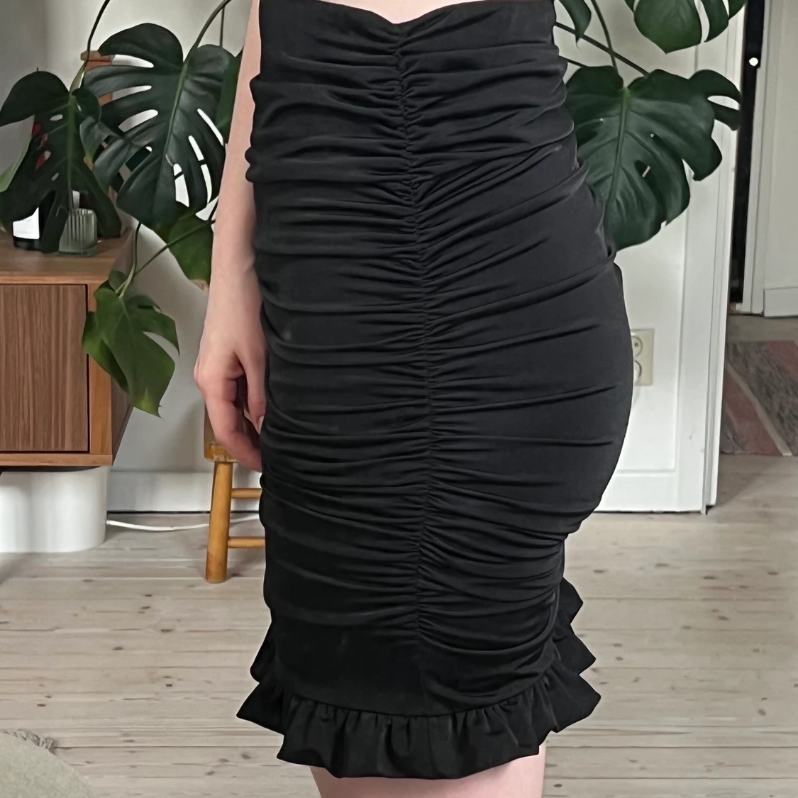 Svart kjol Strl M Nakd Hanna Schönberg - 91