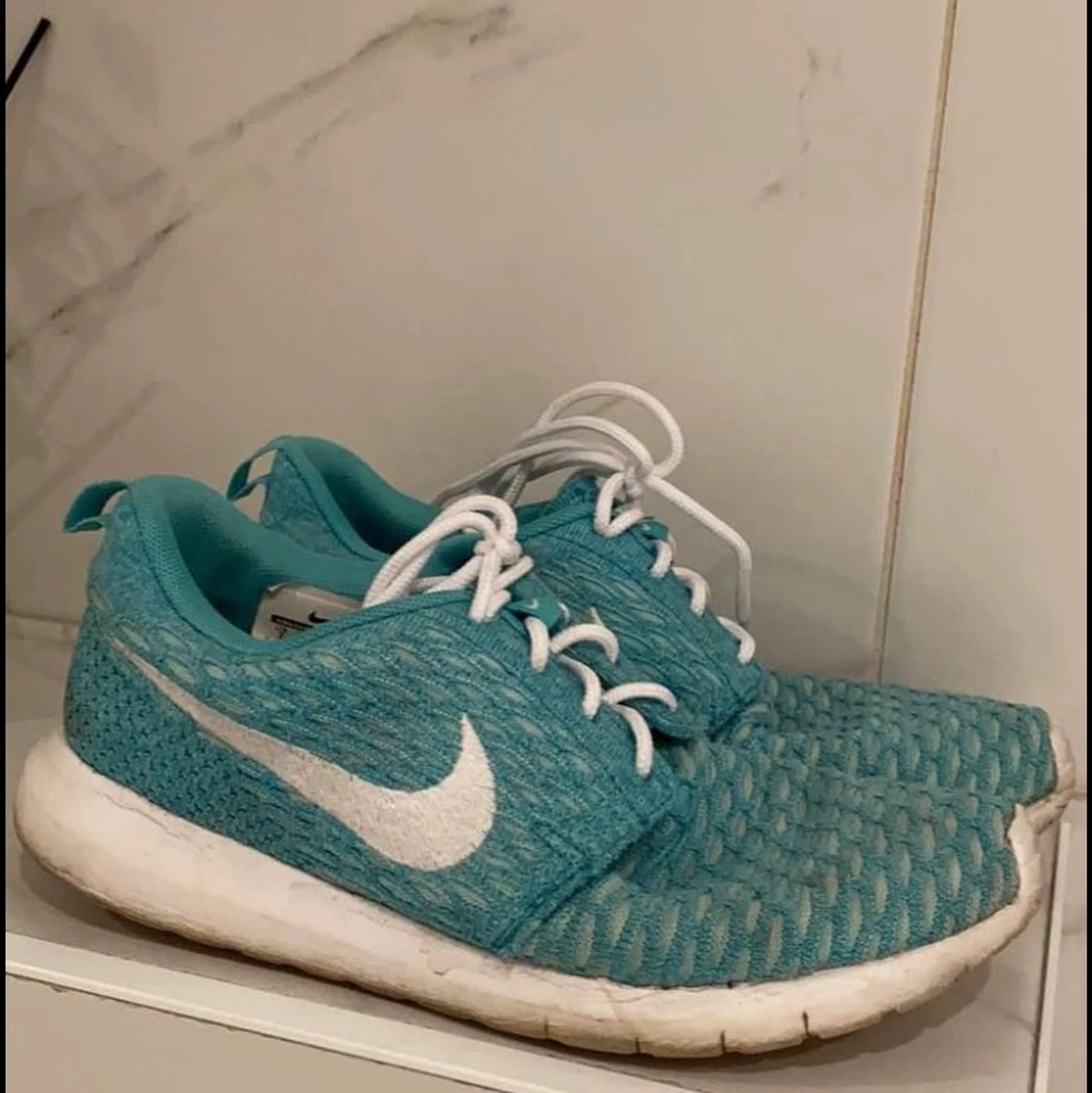 Turkosa Nike’s - 91