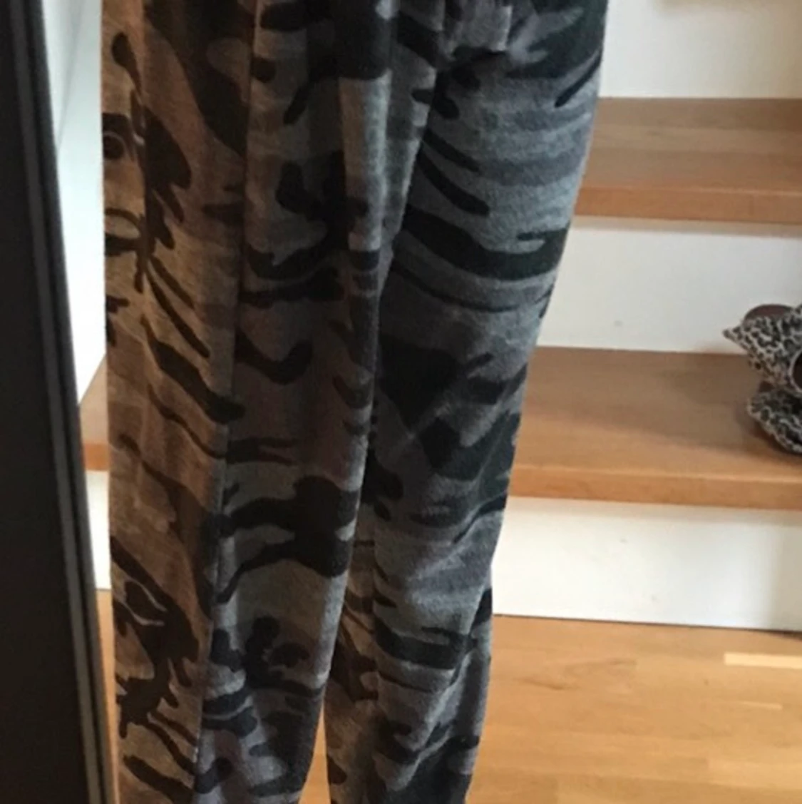 Kamouflage byxor från new look 